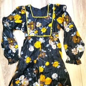 Vintage Pantel Montreal Dress -60's early 70's Dress - Vintage Floral Print Maxi